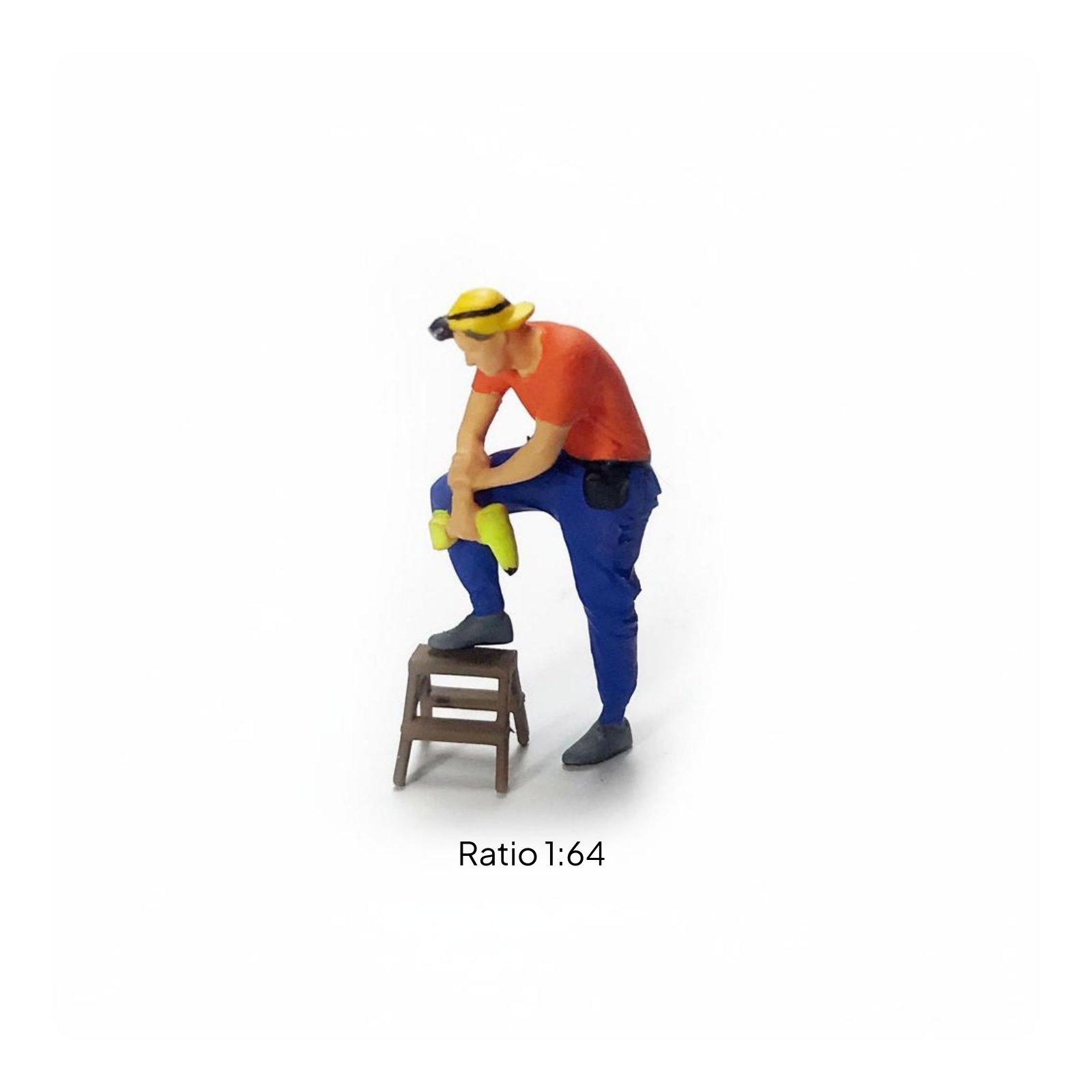 Hand Crafted Resin Repairman F - огляд і ціна Resin Craft Workshop